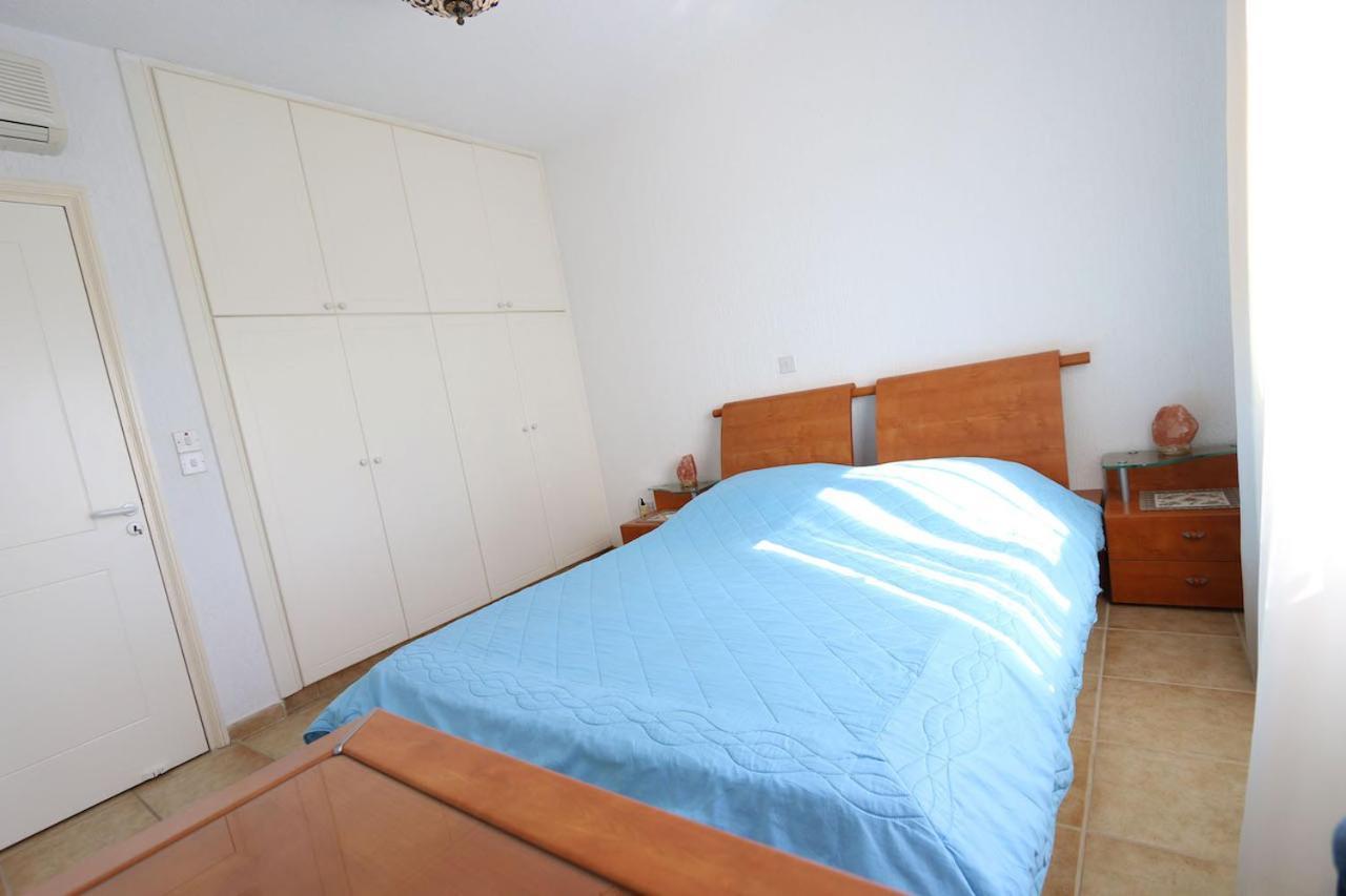 Limnaria Gardens B Apartment Пафос Екстериор снимка