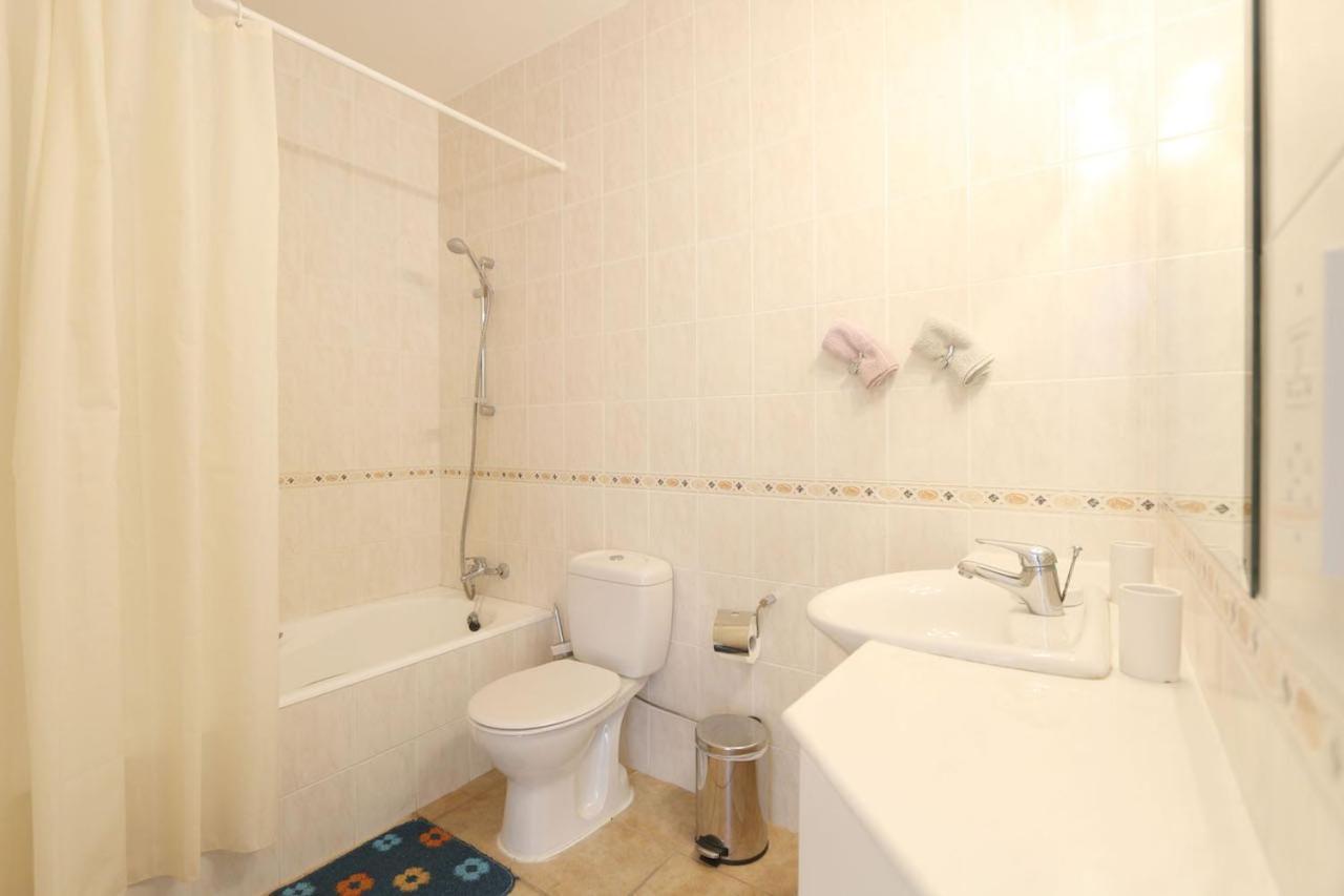 Limnaria Gardens B Apartment Пафос Екстериор снимка